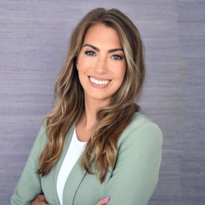 Kendra_Headshot